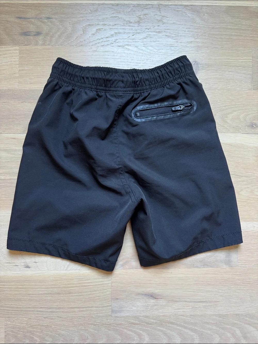 Boys’ GapFit Black Quick-Dry Shorts - Size S (6/7)